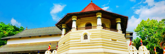 Temple Of the Tooth in Kandy,Sri Lanka