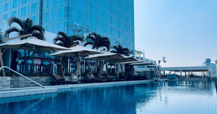 pool side view of The Courtyard Colombo